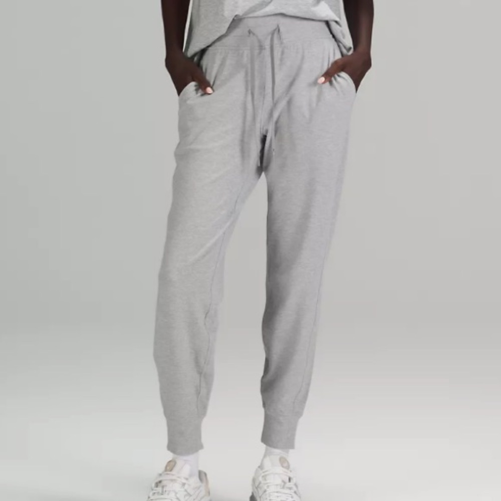 Scuba High-Rise Jogger